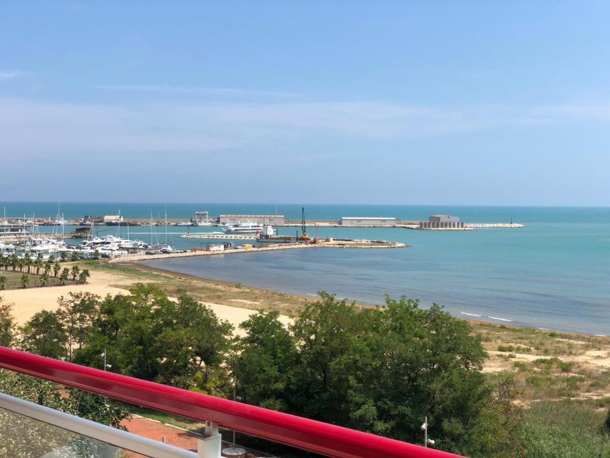 Sunrise Apartments Термоли Экстерьер фото