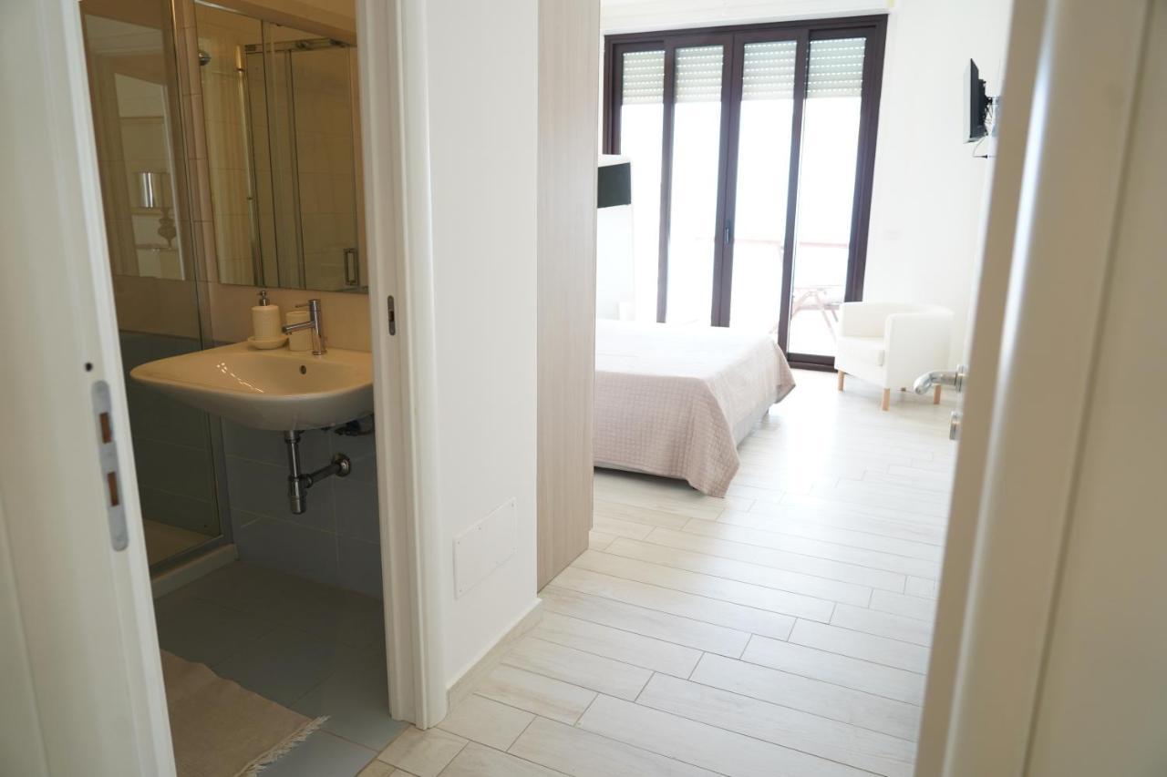 Sunrise Apartments Термоли Экстерьер фото