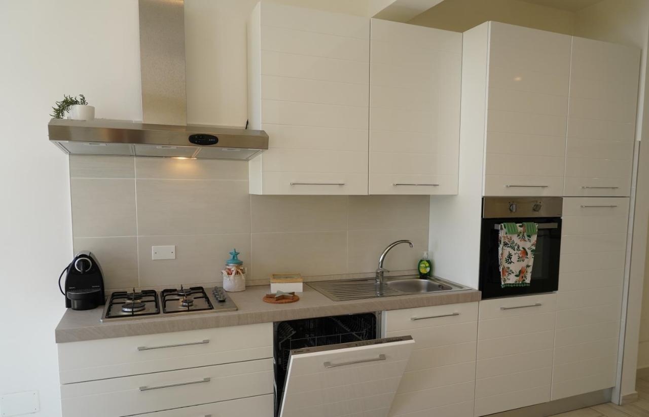 Sunrise Apartments Термоли Экстерьер фото